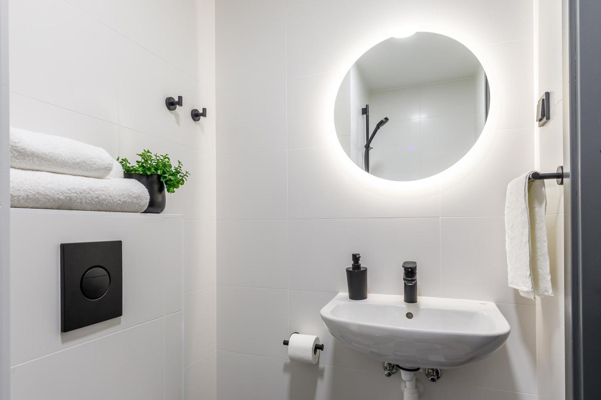Rare Apartments - Self Check-In Miniapartments ตาร์ตู ภายนอก รูปภาพ